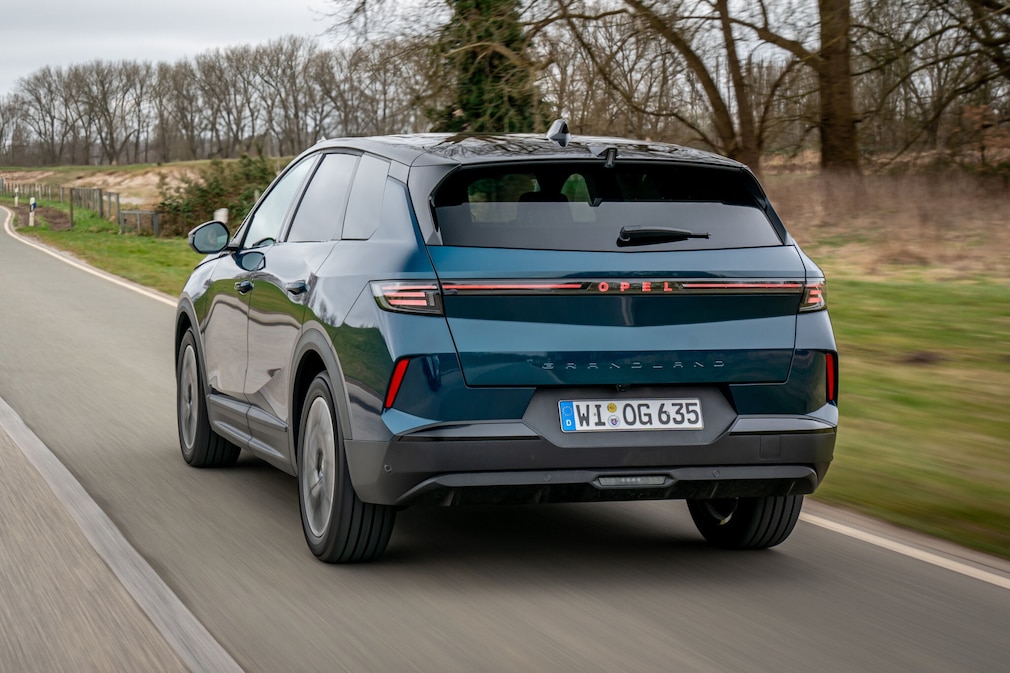 Opel Grandland Hybrid