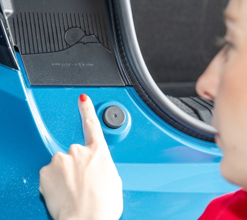 Der Mount Fuji eingeprägt neben der linken Rückleuchte