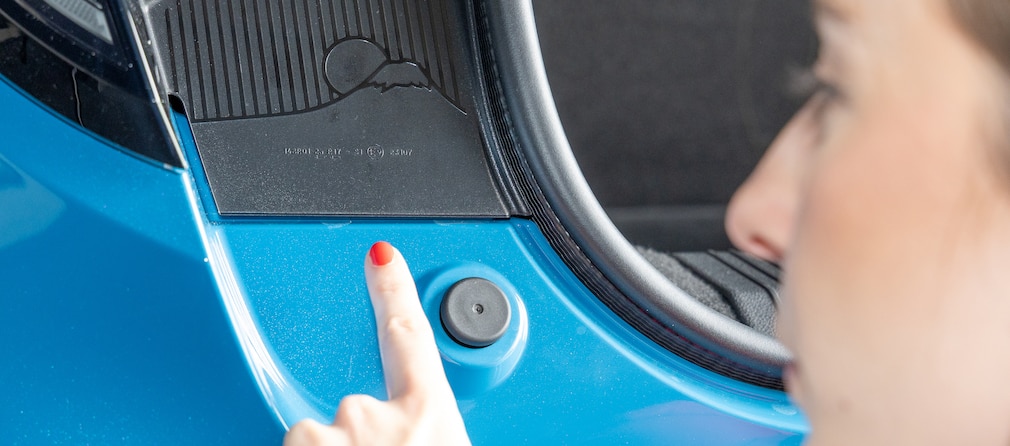 Der Mount Fuji eingeprägt neben der linken Rückleuchte