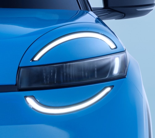 Der Scheinwerfer des neuen Micra im Detail