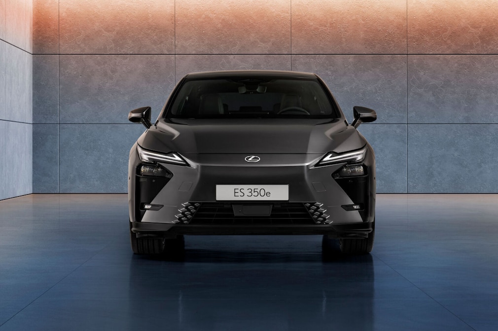 Lexus ES !! Sperrfrist 21. Mai, 08:00 Uhr !!