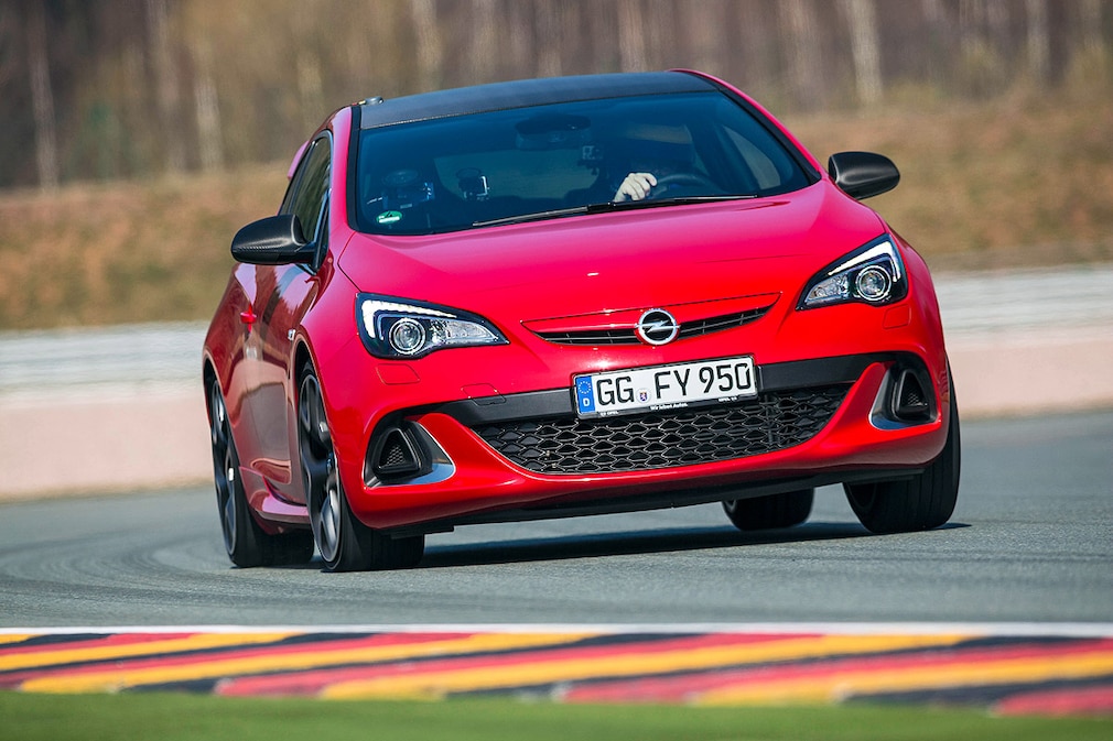 Opel Astra OPC