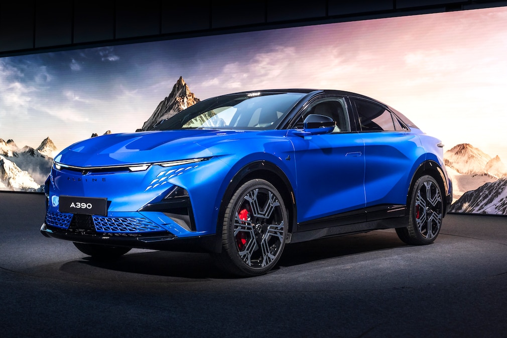 Alpine A390 !! Sperrfrist 27. Mai, 17:30 Uhr !!