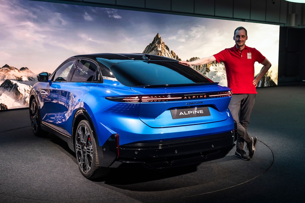 Alpine A390 !! Sperrfrist 27. Mai, 17:30 Uhr !!