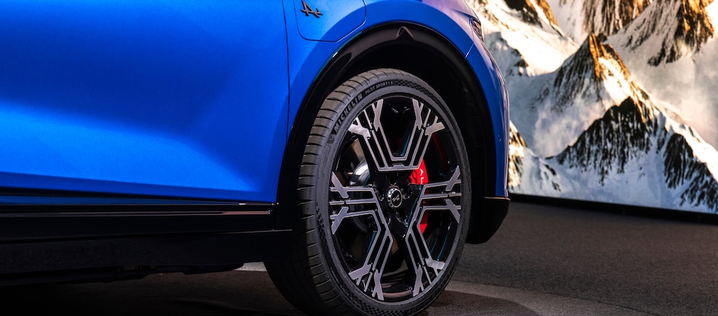 Alpine A390 !! Sperrfrist 27. Mai, 17:30 Uhr !!