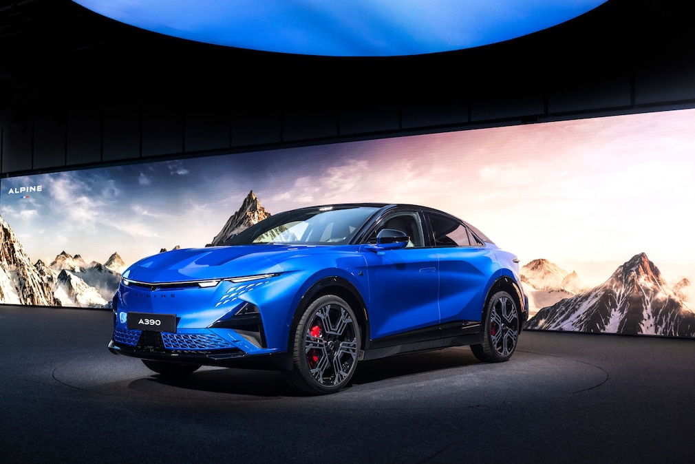 Alpine A390 !! Sperrfrist 27. Mai, 17:30 Uhr !!