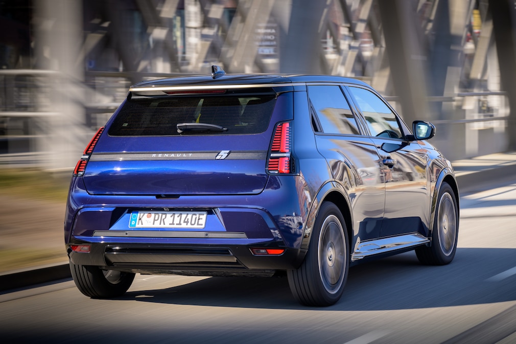 Renault 5 E-Tech 150 Comfort Range