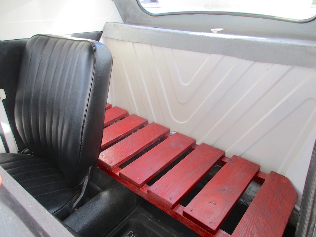 Hintere Ladefläche im Lieferwagen Goggomobil Comercial