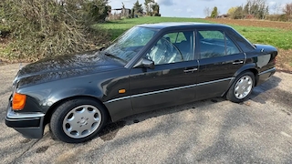 Dieser Mercedes 500 E kostet 100.000 Euro  und das ist der Grund!