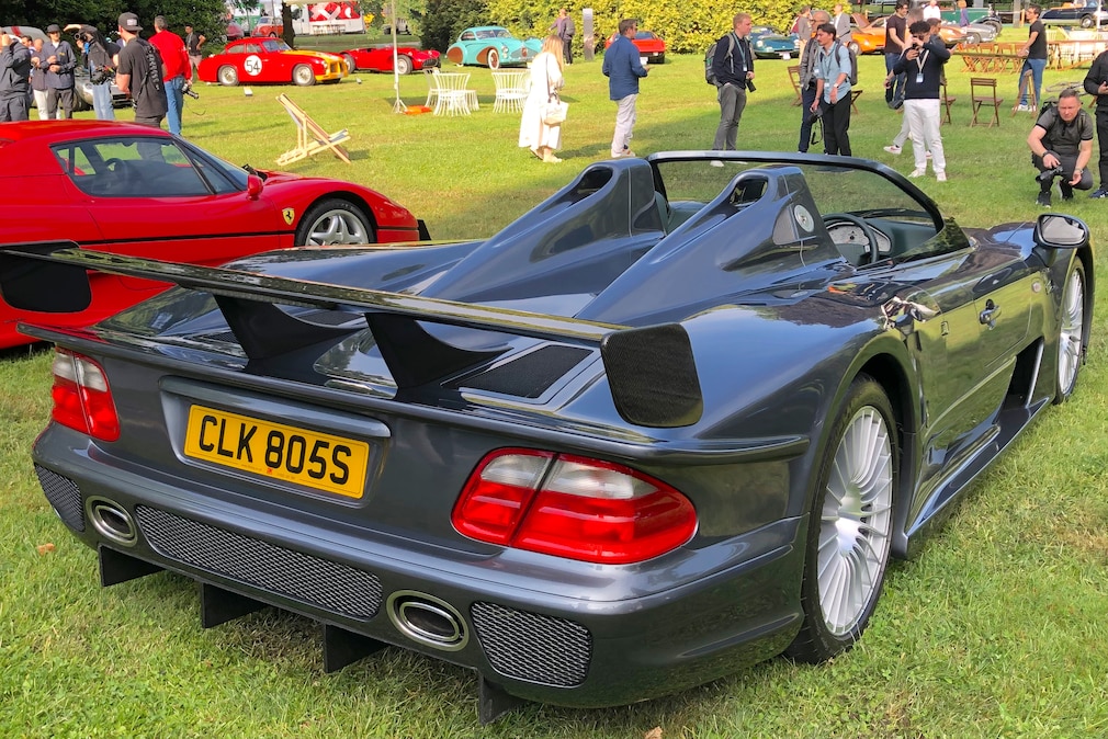 Mercedes CLK GTR Roadster von hinten