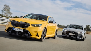 Audi RS 6 Avant performance  BMW M5 Touring