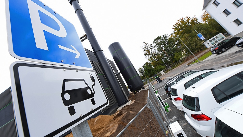 Elektro Ladestation Ladesäule