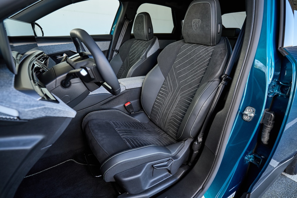 Peugeot 3008 Hybrid 145