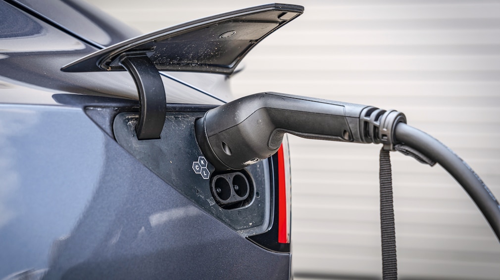 Tesla Model 3 Performance