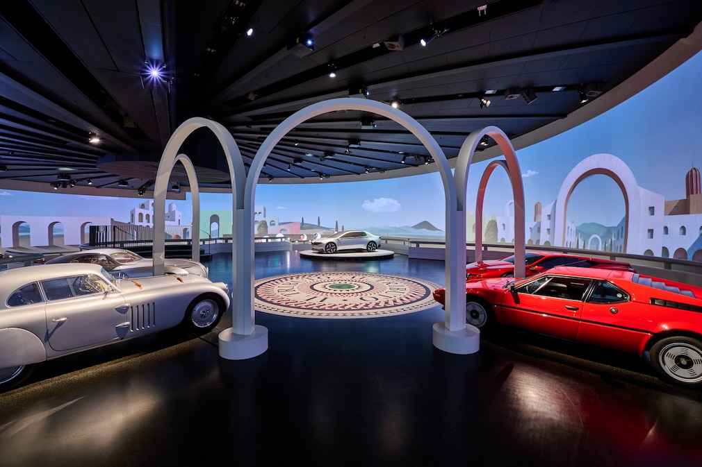 Ausstellung „Belle Macchine. Italienisches Automobildesign bei BMW“ im BMW-Museum in München