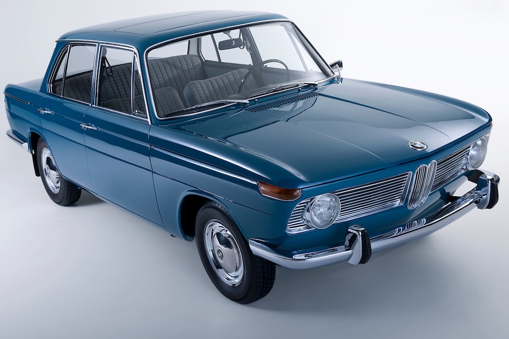 BMW Neue Klasse, Studiofoto, schräg vorn