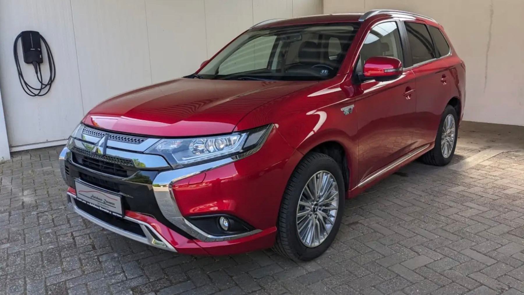 Plug-in-SUV-mit-Allrad-und-Vollausstattung-g-nstig-kaufen