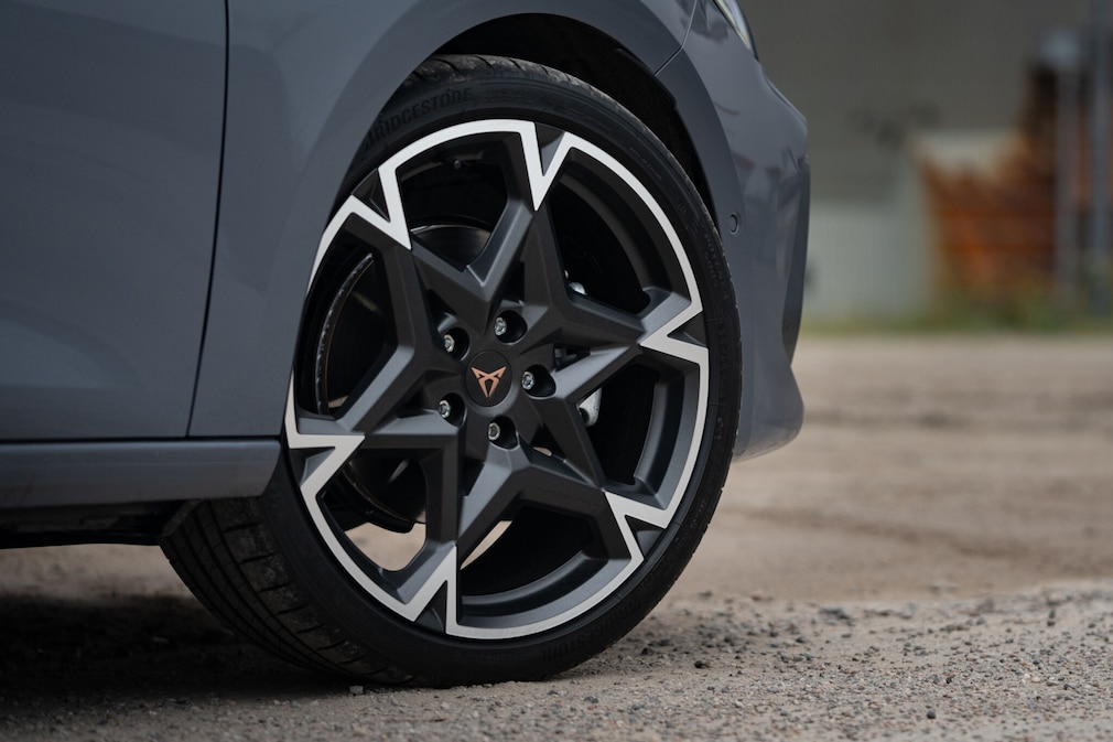 Cupra Leon Sportstourer 1.5 eTSI DSG