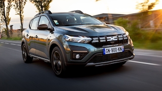 Dacias hochbeiniger Kompakter ab 15.680 Euro zu kaufen