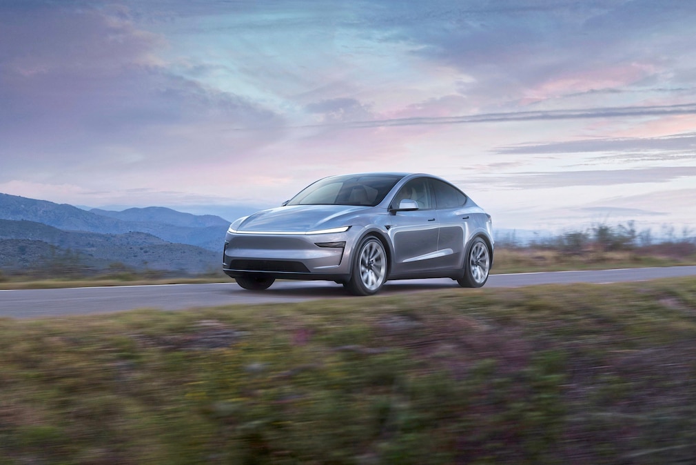 Tesla Model Y Long Range RWD