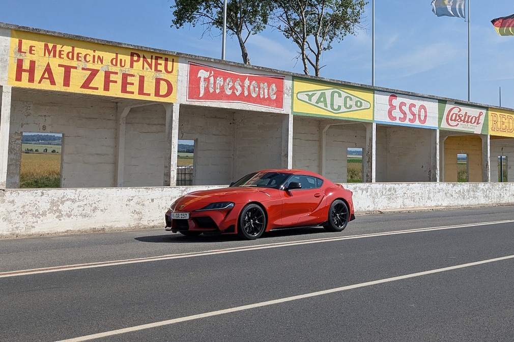 Toyota GR Supra GT4 100th Edition: Road to Le Mans