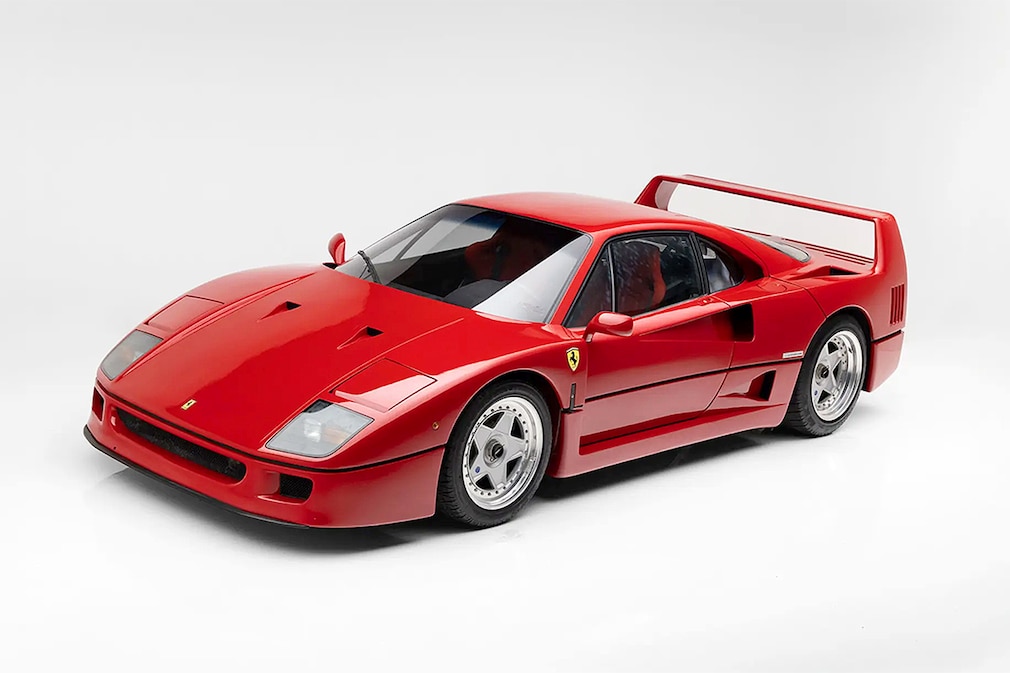 1990 Ferrari F40
