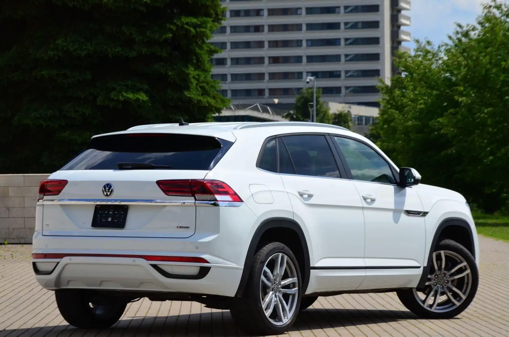 VW Atlas Cross Sport