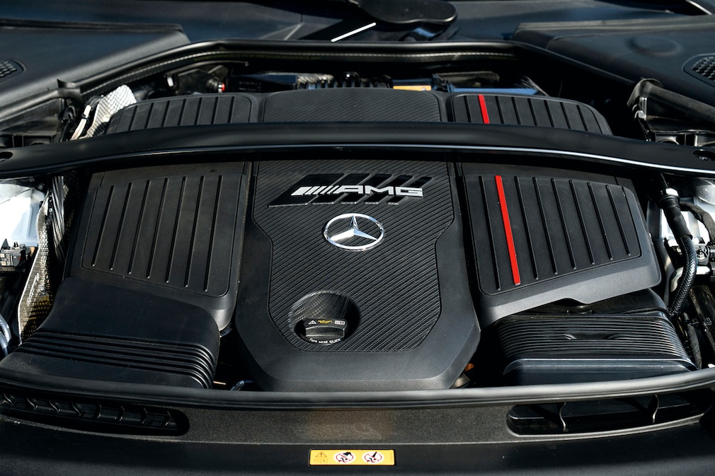 Mercedes-AMG E 53 Hybrid 4Matic+ im Test