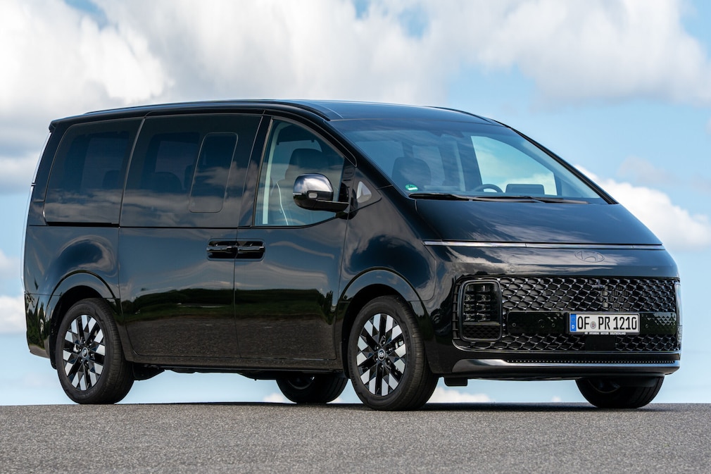 Hyundai Staria Hybrid