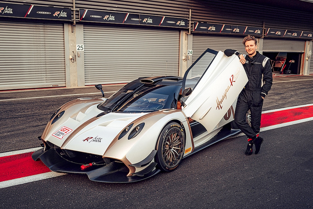 Pagani Huayra R Evo Roadster