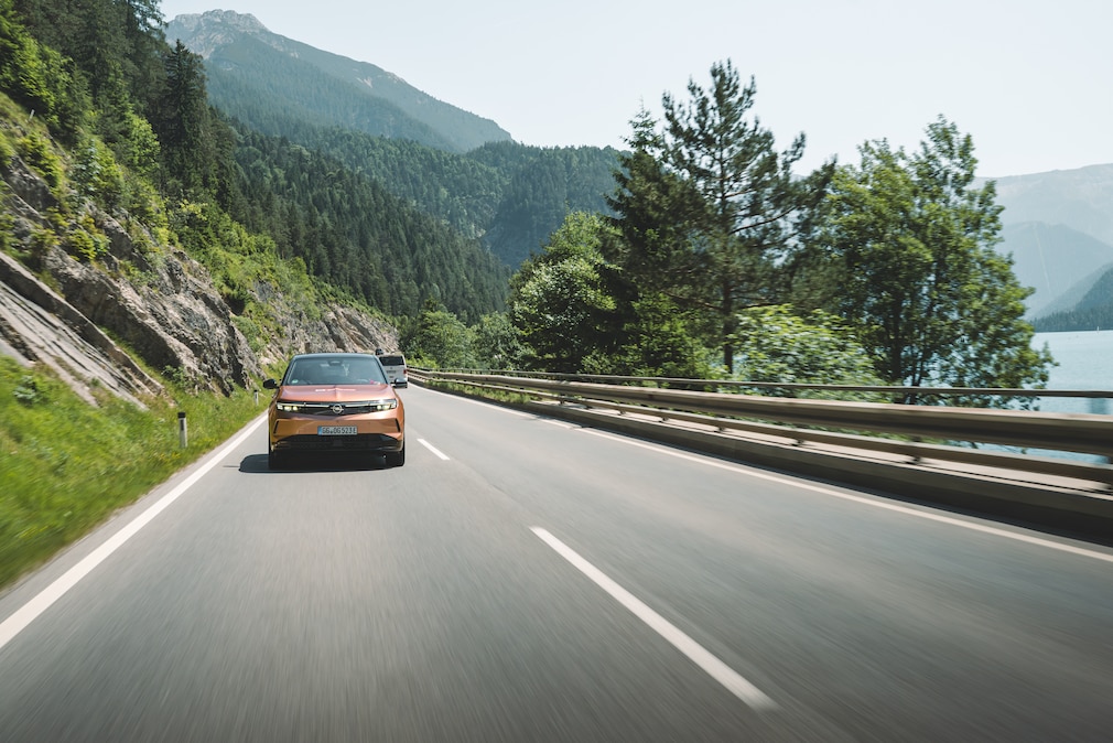 Der Opel Grandland in den deutsch-österreichischen Voralpen
