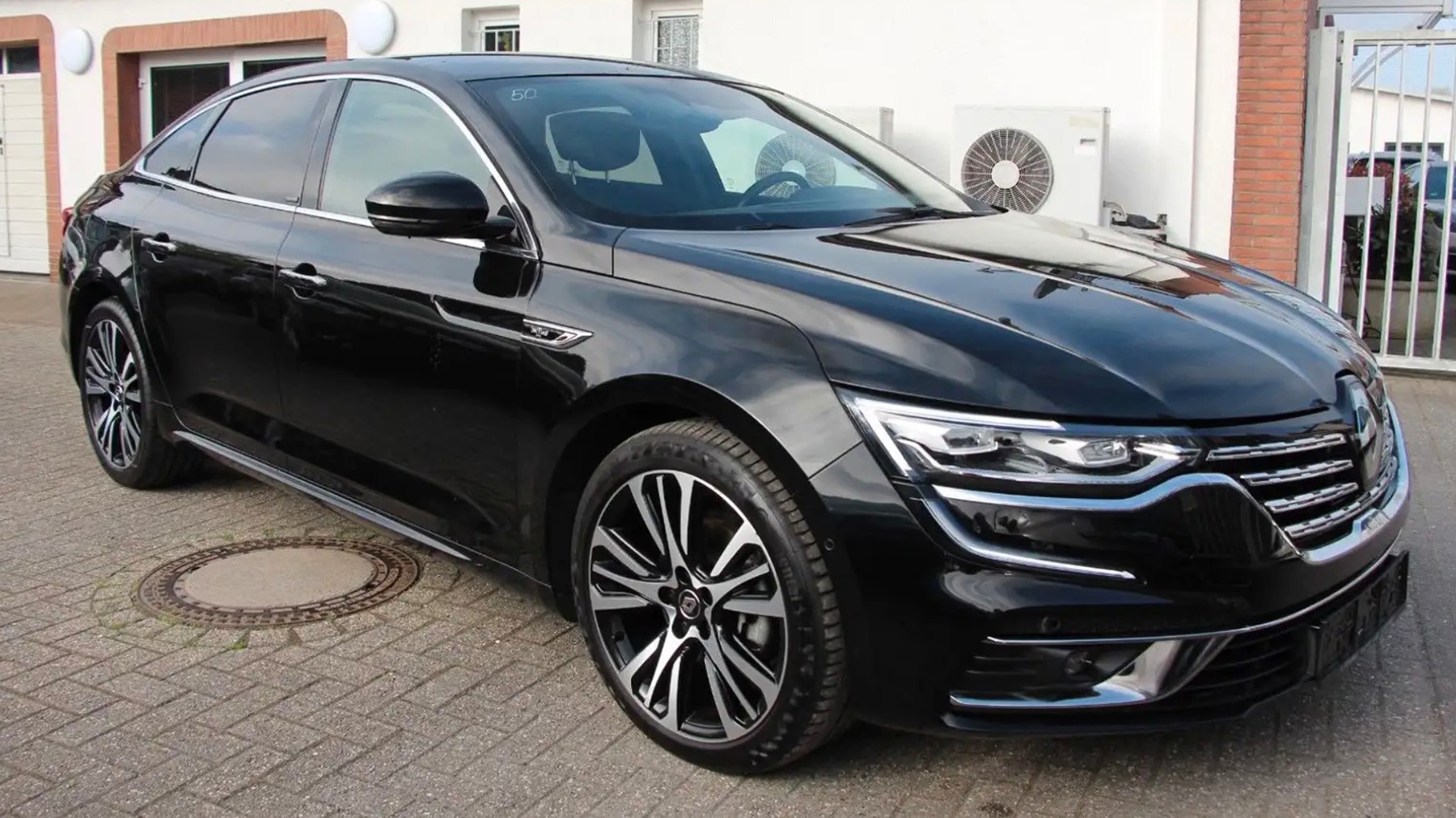 Elegante-Limousine-von-Renault-mit-Top-Ausstattung-zu-verkaufen