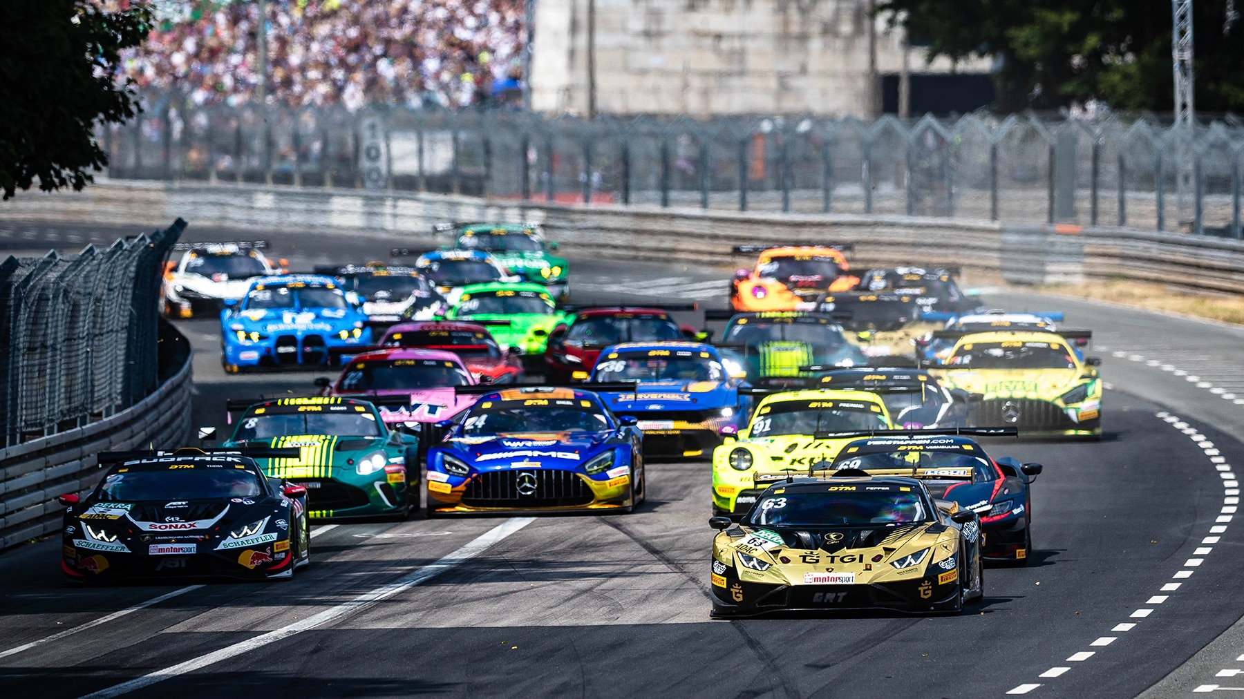 lamborghini-gewinnt-am-norisring