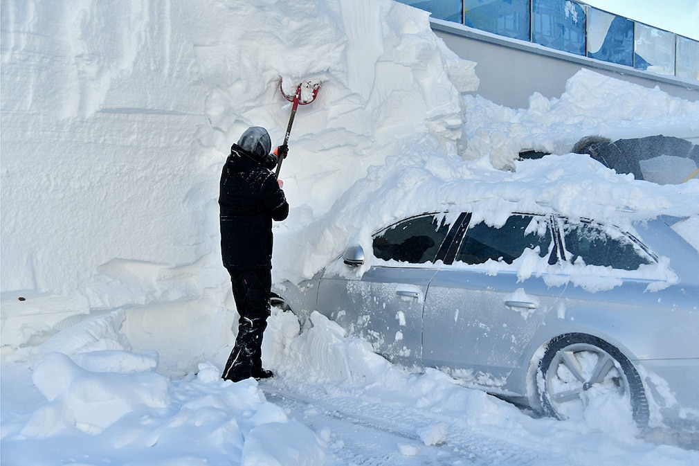 Audi A4 unter Schnee in Obertauern