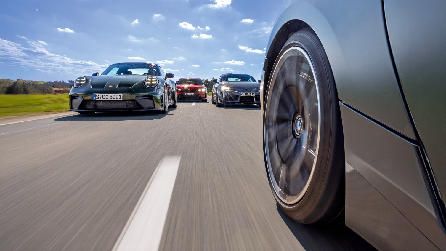 Handschalter-Sportwagen-im-Vergleich