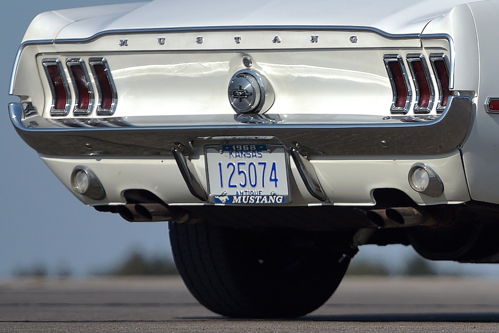 Heckblech bei einem serienmäßigen 1968er Ford Mustang