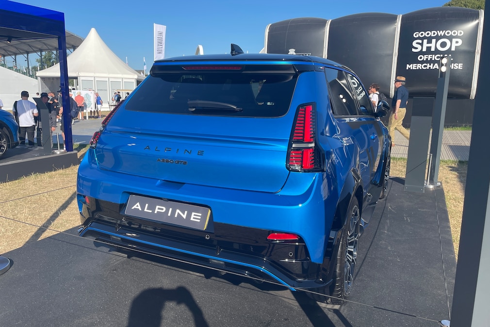 Alpine A290