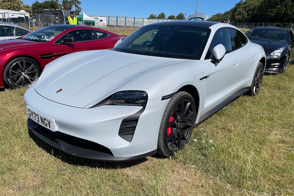 Porsche Taycan GTS