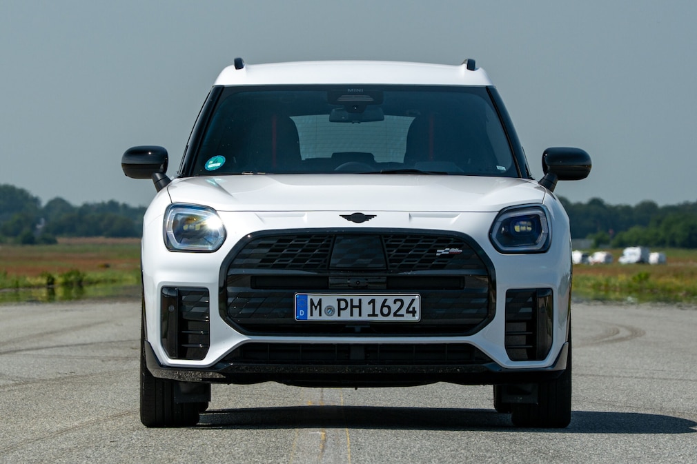 Mini Countryman D