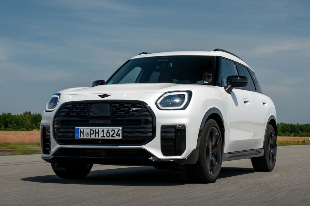 Mini Countryman D