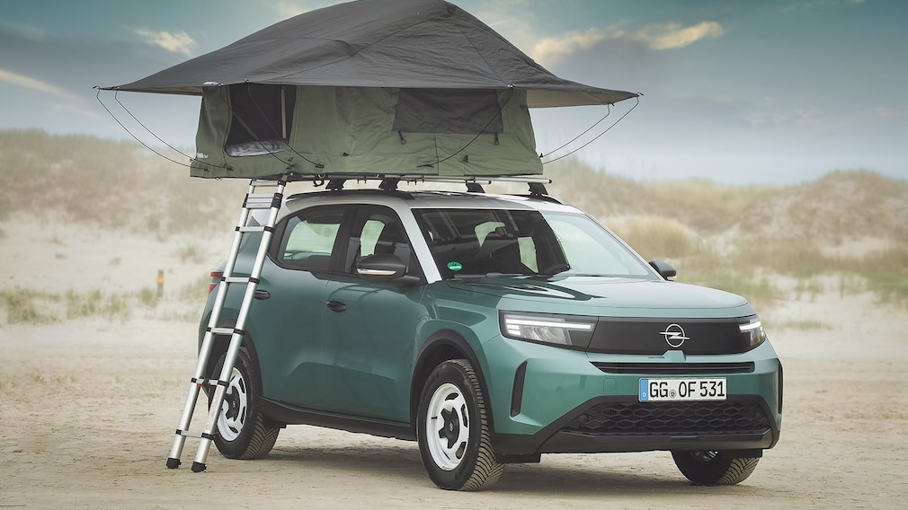 Opel Frontera mit Dachzelt