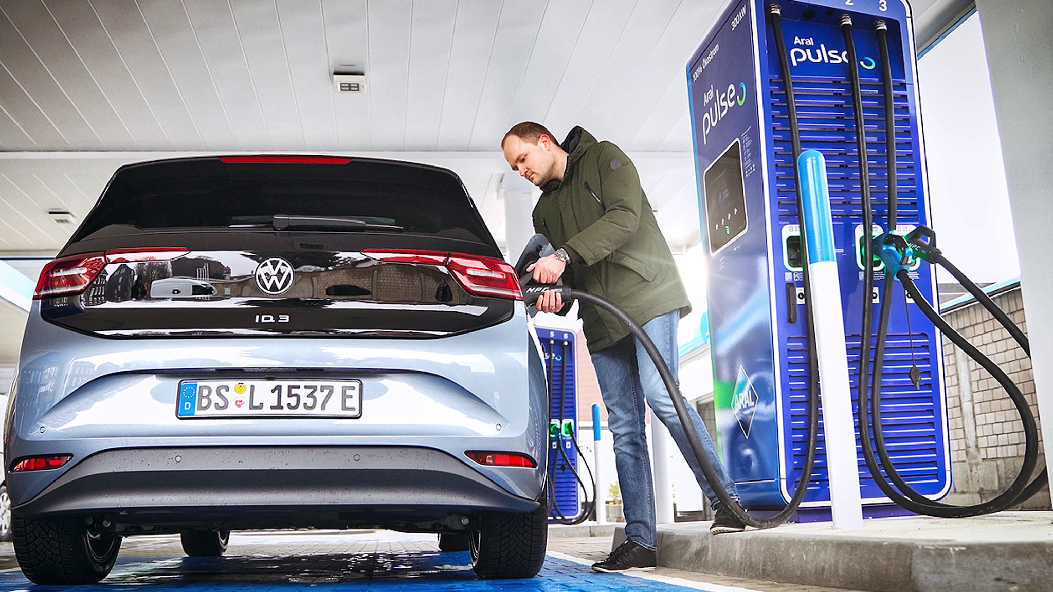 Auch-Vielfahrer-steigen-jetzt-aufs-E-Auto-um