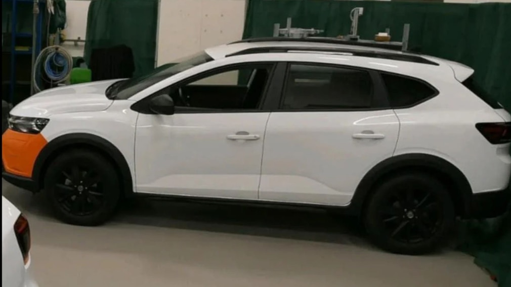 Dacia C-Neo: Leak