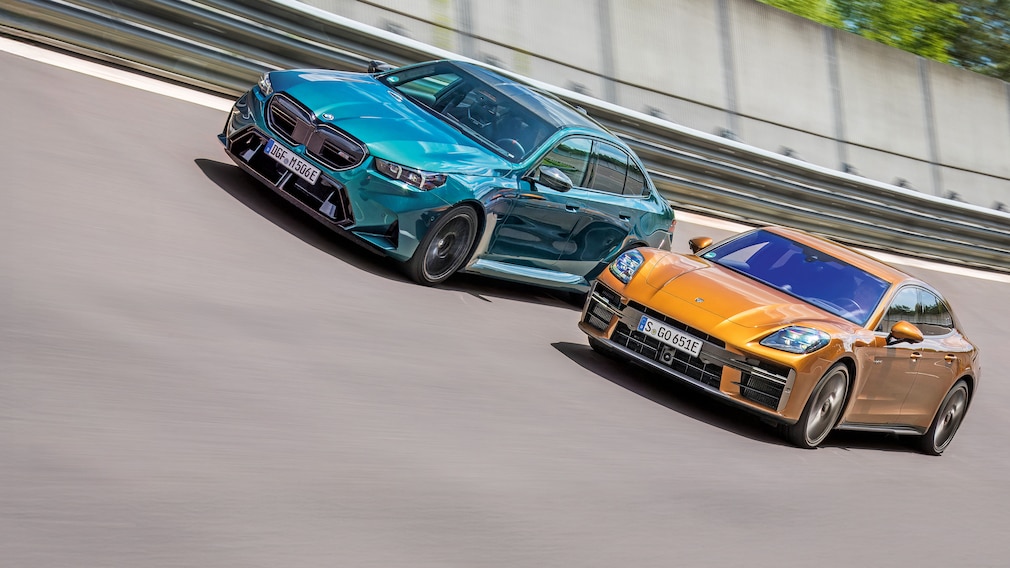 BMW M5 & Porsche Panamera Turbo E-Hybrid