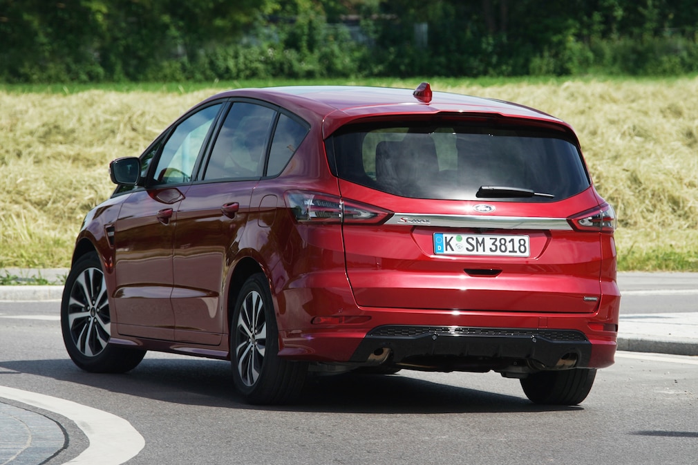 Ford S-Max 2.5 Hybrid CVT