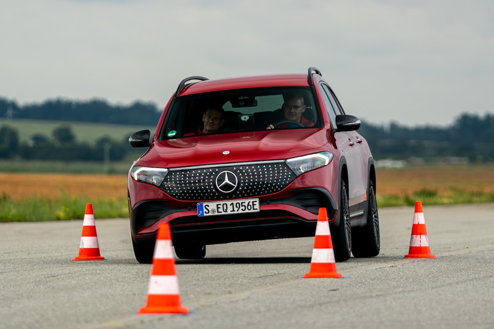 Mercedes EQB