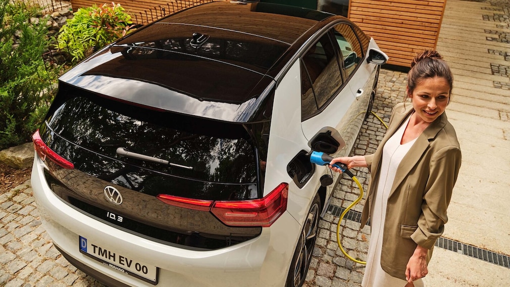 wallbox vw id.3 elektroauto e-auto v2g bidirektionales laden netzstrom