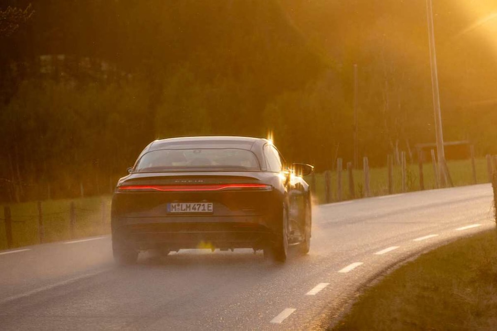 Lucid Air Elbil Norwegen 2025 Reichweiten-Test
