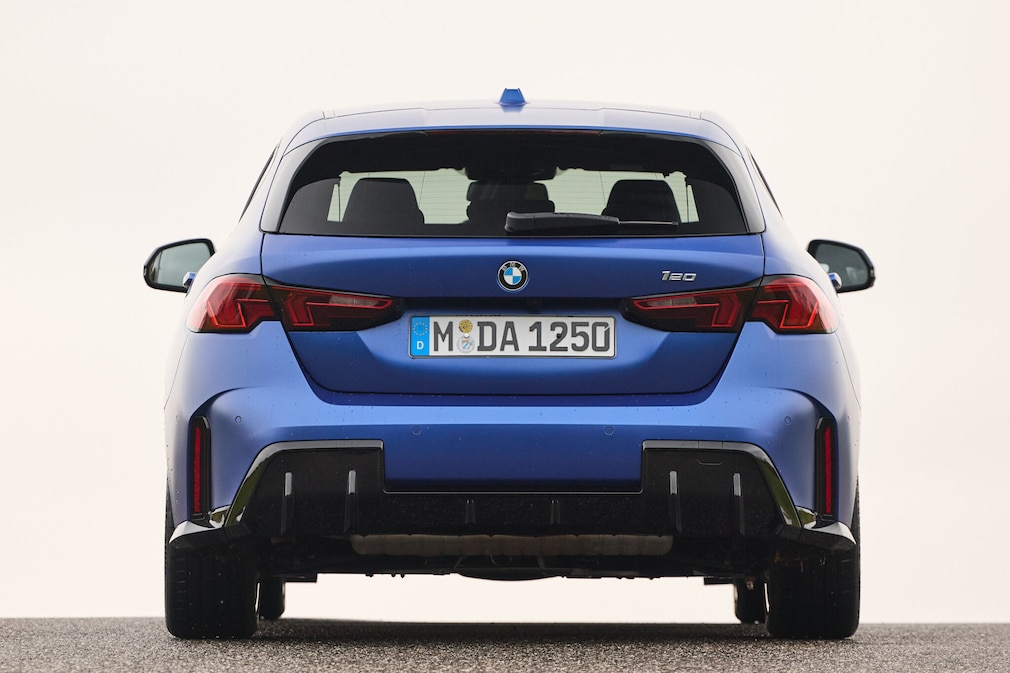 BMW 120