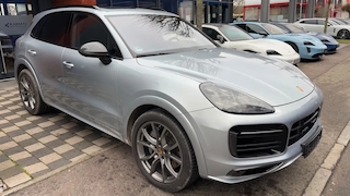 Luixuriöses Porsche-SUV rund 70.000 Euro günstiger zu haben